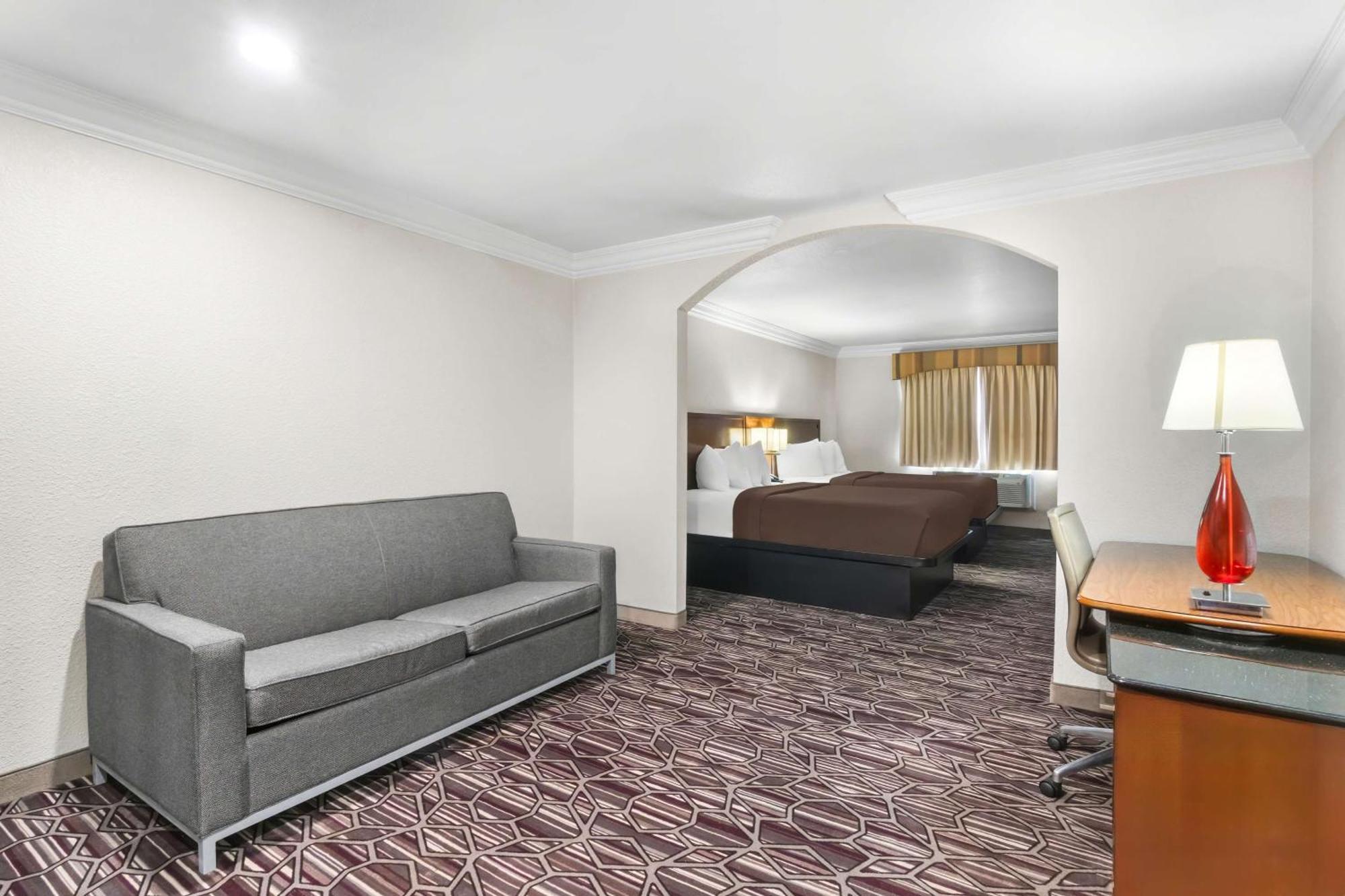 Surestay Plus By Best Western Fort Worth Benbrook Eksteriør billede